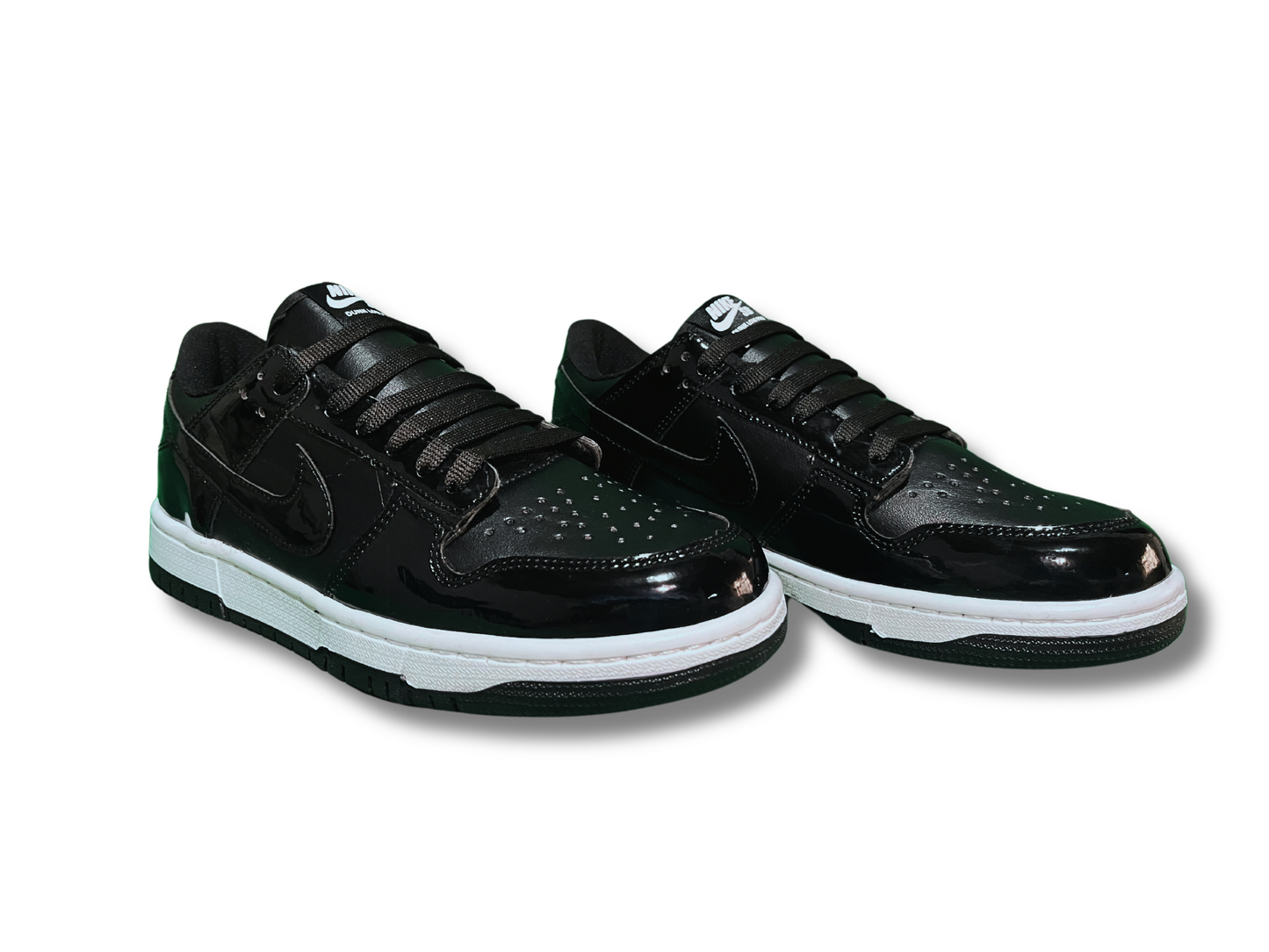 DUNK LOW NEGRO CHAROL 25/28.5