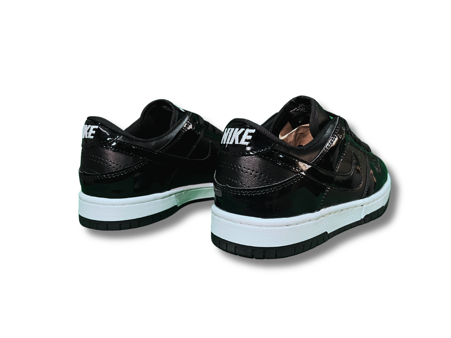 DUNK LOW NEGRO CHAROL 25/28.5